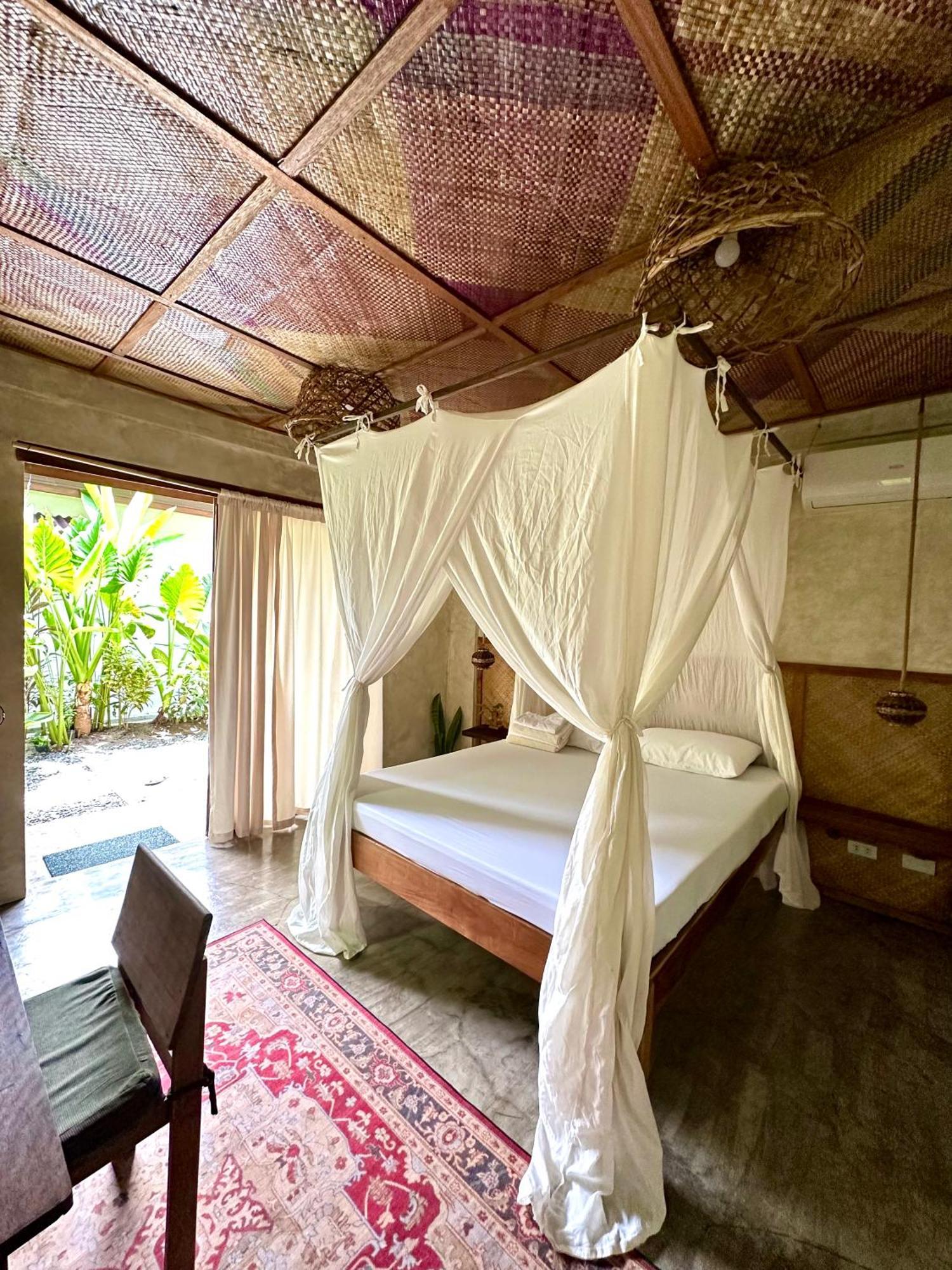 Alpas Siargao Hostel General Luna  Exterior photo